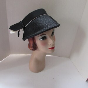 Black Bucket Hat with White Accents FAIRLIAR GOLF]Pearl Accent Bucket Hat [Black] main image 2