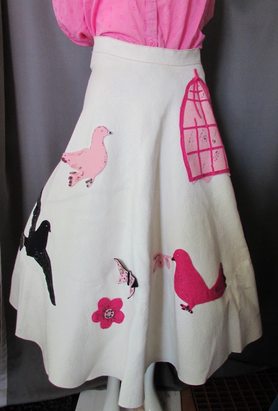 Vintage Circle Skirt 1950 Era Sock Hop Skirt Flying Birds Vintage Circle Skirt 1950 Era Sock Hop Skirt Flying Birds