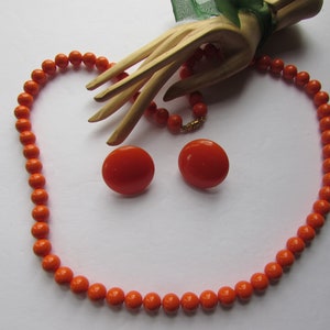 Vintage Jewelry Necklace Earring Set Tangerine Color Bead Necklace Single Strand Screw Back Earrings