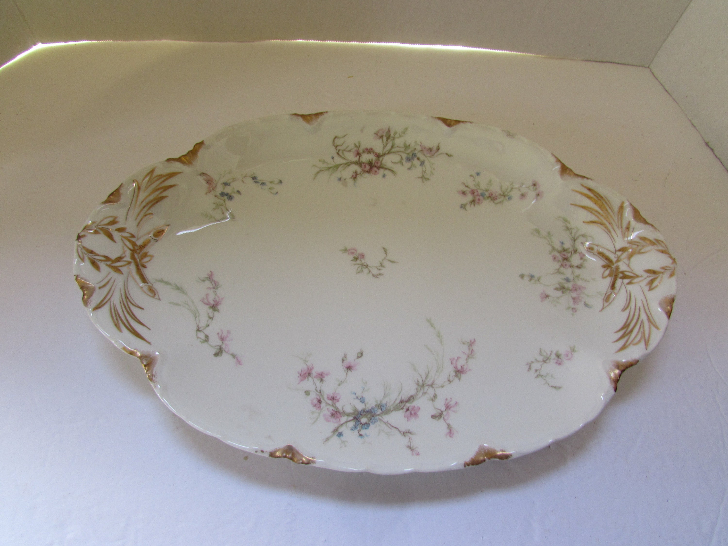 Haviland & Company リモージュ フランス 装飾皿 ピンクのバラ 青い花