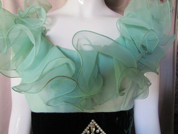 Vintage Evening Gown Mint Green Chiffon Ruffle Ne… - image 4