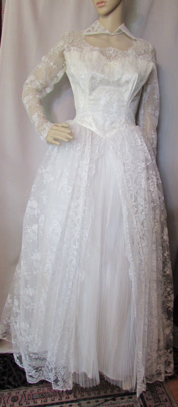 Vintage Bridal Gown Wedding Dress White Lace Dress Tulle Etsy