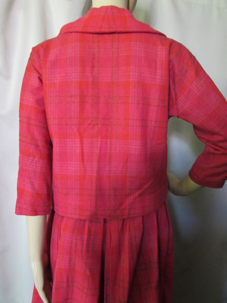 1960 Era Bobbie Brooks 2 Piece Suit Wool Blend Raspberry Plaid Boxy Jacket Fringed Neck Bow Dolman Sleeves Box Pleat Skirt Vintage Fashions image 8