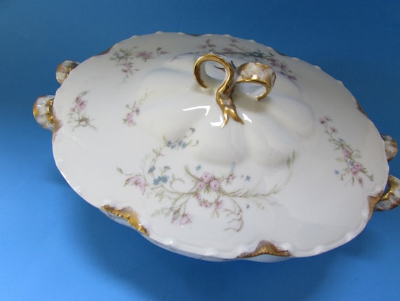 Haviland & Company Limoges France Covered Tureen Vegetable Bowl