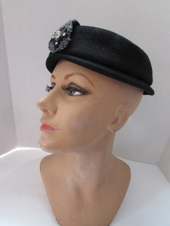 Black Felt Hat Beaded Decoration Charming Lady Gl… - image 8