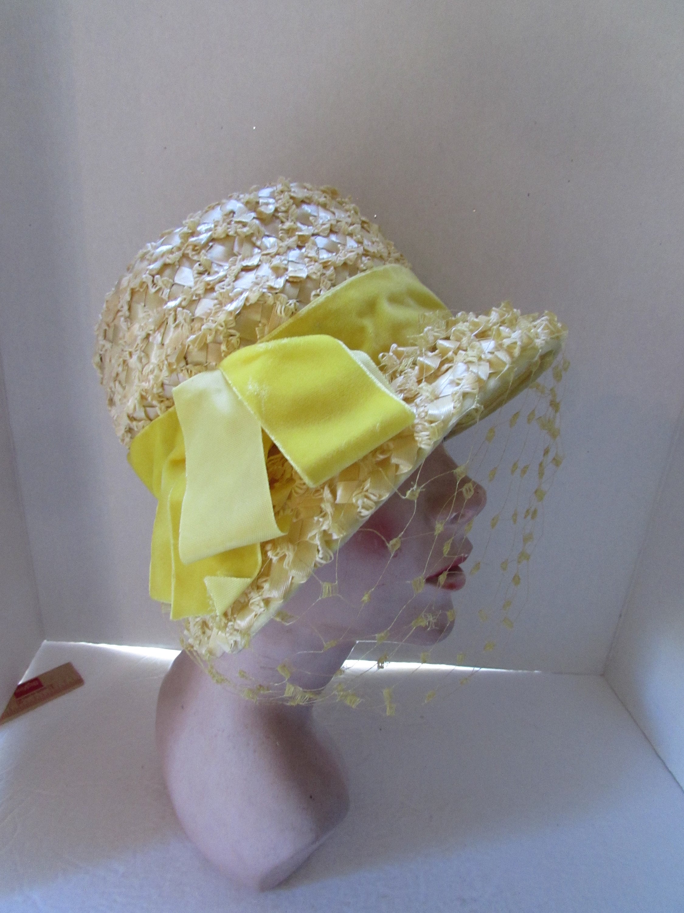 Vintage 60s Butter Yellow Straw Hat w/ Upturned Brim 1960s Adolfo Realites Yellow Straw Floral Sun Hat — Canned  main image 4
