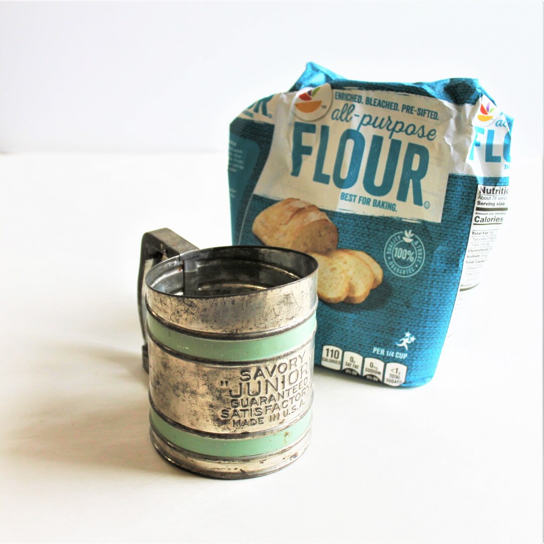 Vintage Foley Savory junior Trigger Flour Sifter, Soft Green Stripes