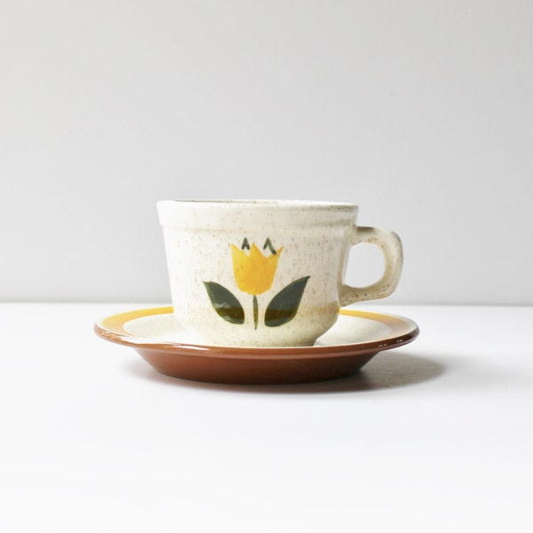 Vintage Stangl pottery flat cup and saucer, Single Tulip pattern, yellow tulip and gold band on cup, speckled, cottage décor, mid-century