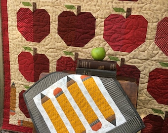 School's in Session apple quilt PLUS Pencils Down wall hanging // Digital Pattern