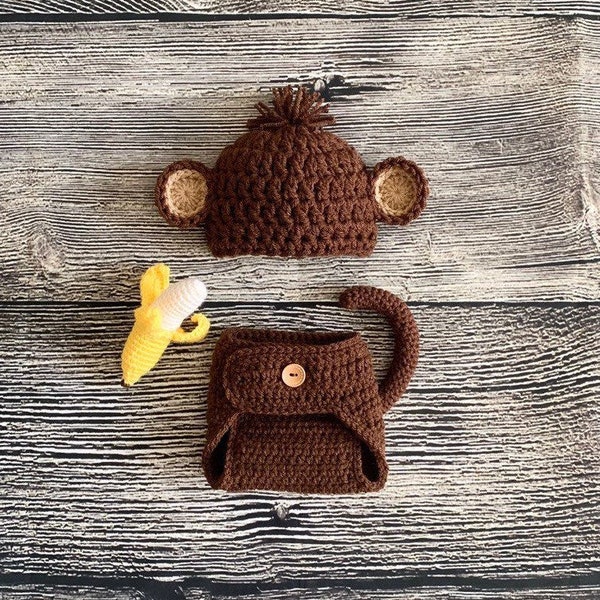 Newborn baby monkey outfit with stuffed banana. Crochet photo prop. Baby gift.