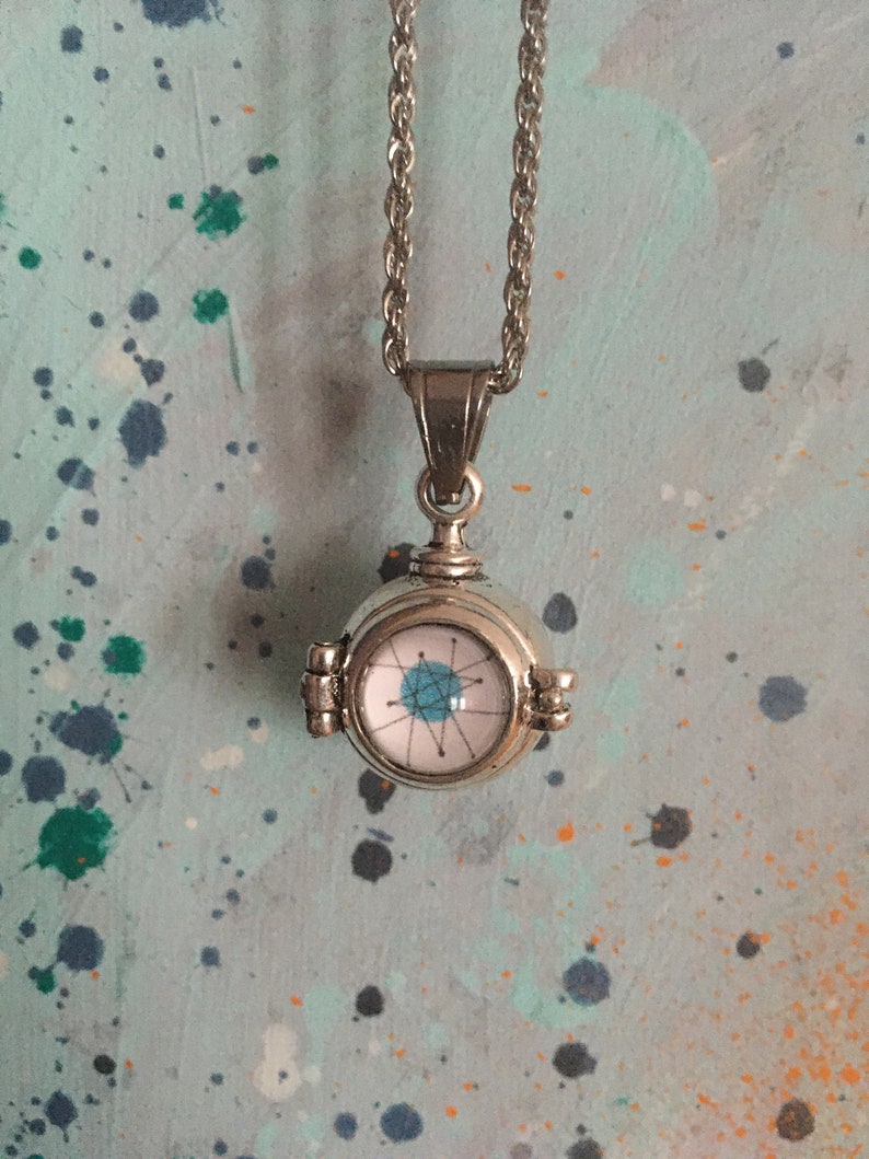 Franciscan Starburst Urn Locket: Retro Atomic Keepsake Necklace imagem 7