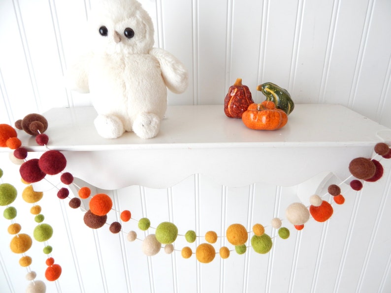 Autumn Garland, Fall Garland, Fall Decoration, Thanksgiving Garland, Felt Ball Garland, Halloween Decor, Autumn Decor, Pumpkin, Cranberry image 1