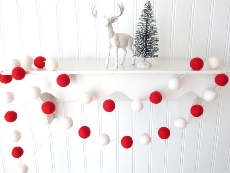 Red and White Garland Christmas Garland Xmas Garland Felt Etsy