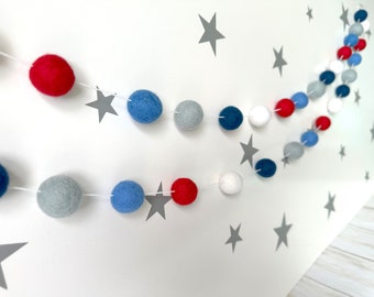 Fourth of July Garland, July 4th Decoration Felt Ball Garland, 4th of July Party Decor, Red White Blue, Independence Day, Americana Memorial