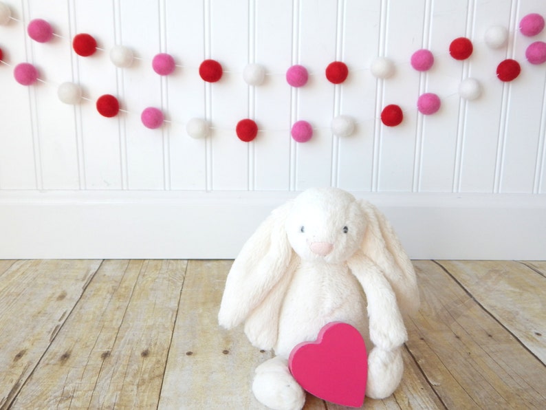 Valentines Day, Valentine's Garland, Felt Ball Garland, Felt Bunting, Valentines Day Decor, Pom Pom Garland, Girl Garland, Red, White, Pink, image 2