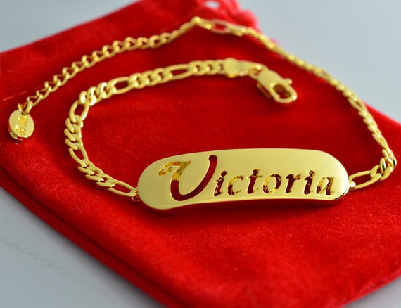 VICTORIA Gold Plated Name Necklace and Bracelet Gift Set 18K Bridal Christmas 