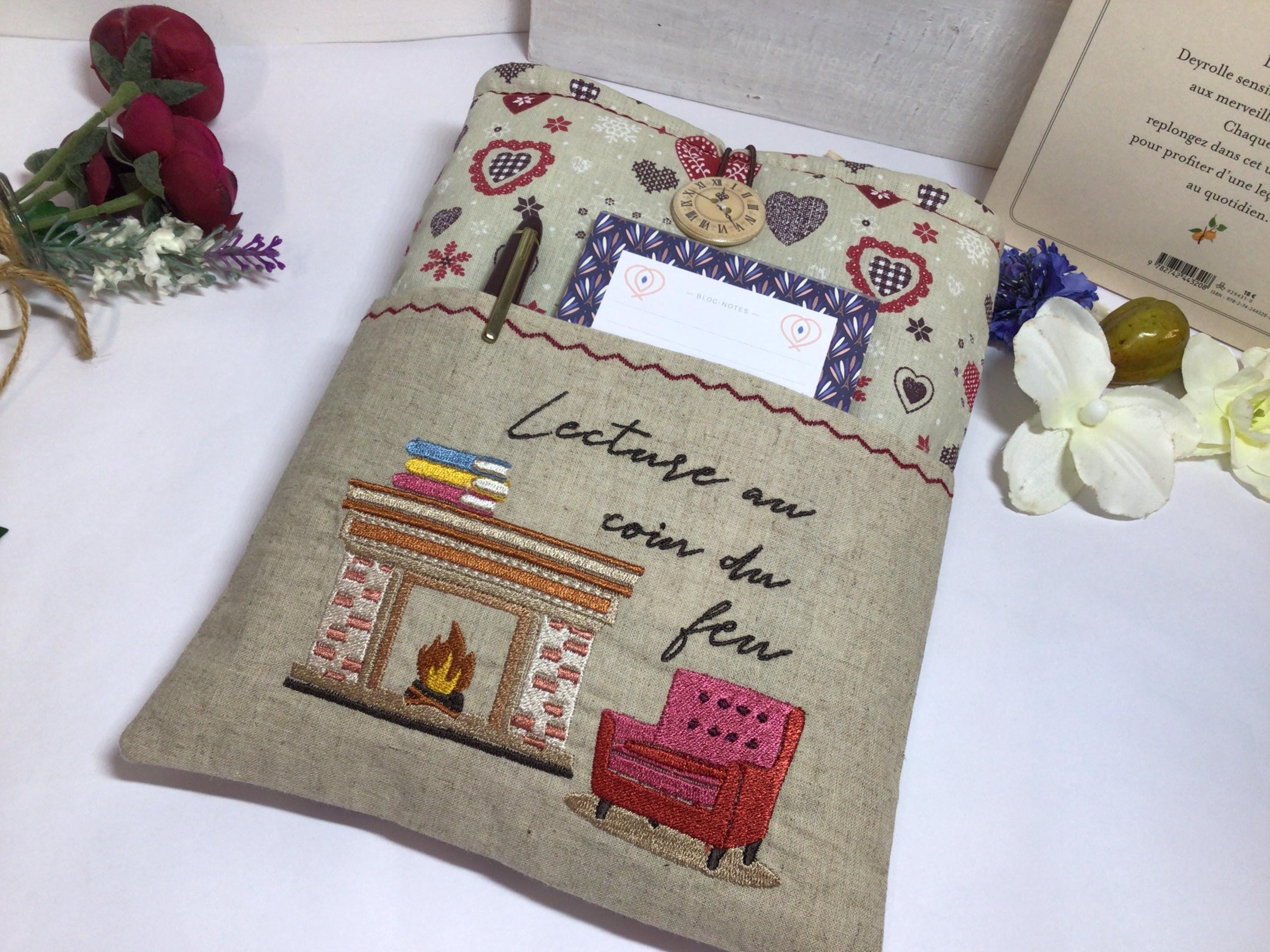 布製パッド入りブックスリーブ、刺繍入りブックスリーブ、ポケットブックスリーブ、本好きのギフト、様々なサイズ - Etsy 日本