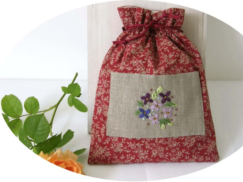 Linen and Cotton Pouch, travel drawstring bag, bag gor her, red flowers pouch, embroidered bag, keepsake jewelry bag, wedding favor pouch image 6