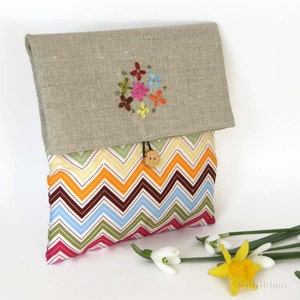 Foldover Fabric Clutch Make Up Bag , Linen Clutch, Chevron Clutch , colorful Foldover Make up Bag , Rainbow Bridesmaid Gift Bag , Travel Bag
