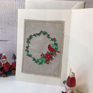 Carte brodée, carte Noël, carte personnalisable, carte  couronne, carte merry christmas  , carte oiseau, carte message