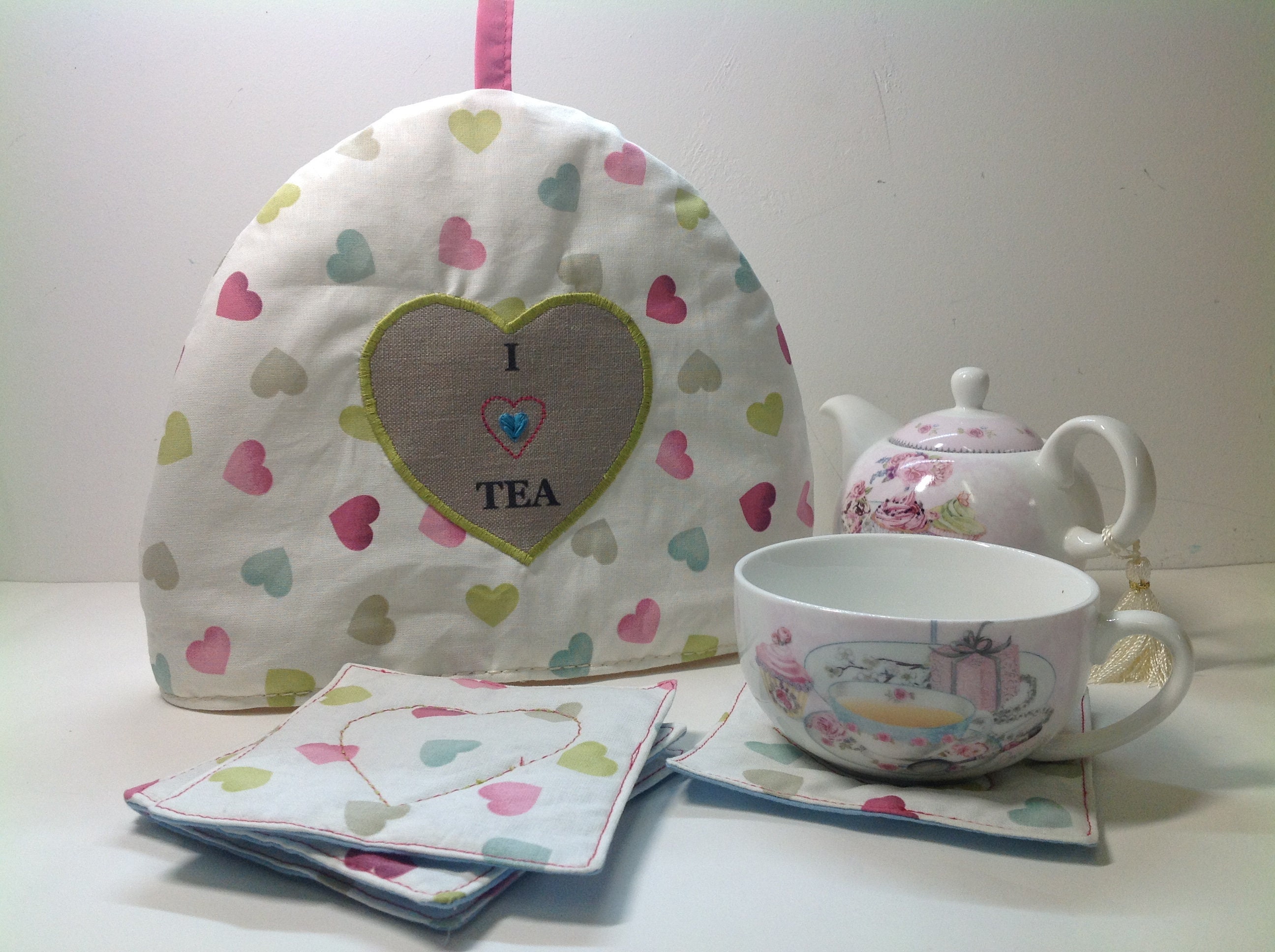 Homescapes Couvre Théière Double Motif Rayures Rouge Chauffe-Théière