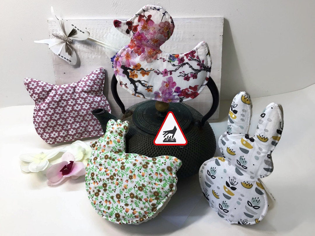 Set of 2 Pot Holders ,insulated Pot Holder , Animal Pot Holder, Cosy