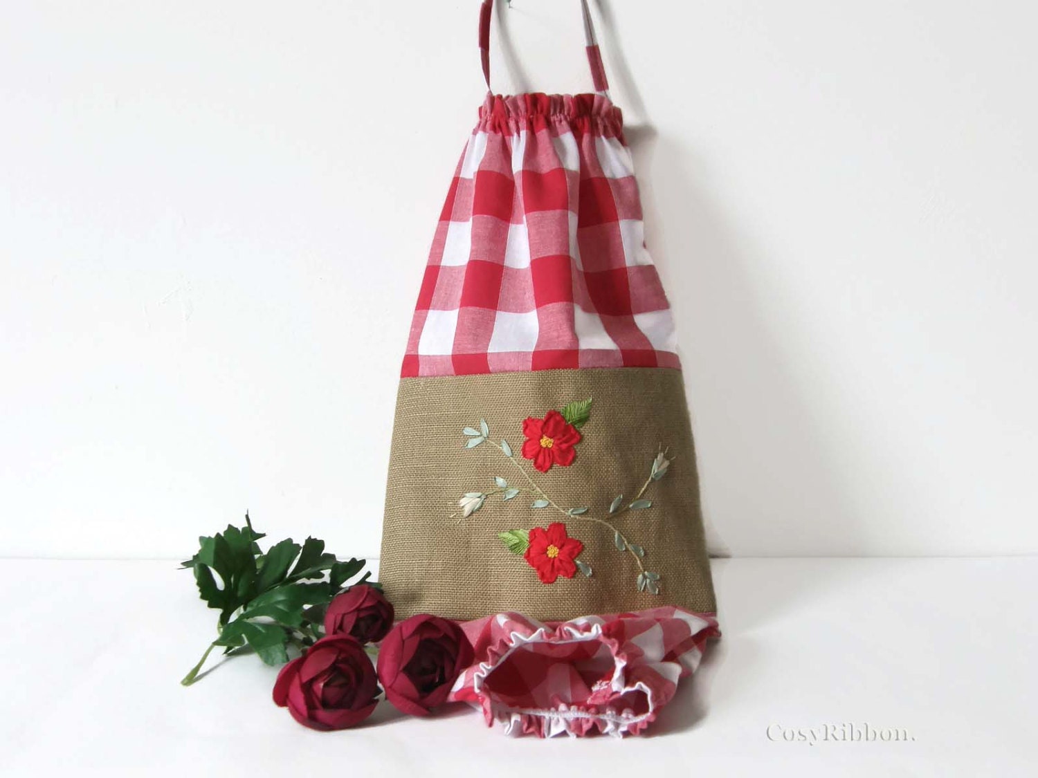 Distributeur Sacs, Sac à Sacs, Coton Vichy Rouge et Soie, Motif Fleurs Rouge, Fait Main