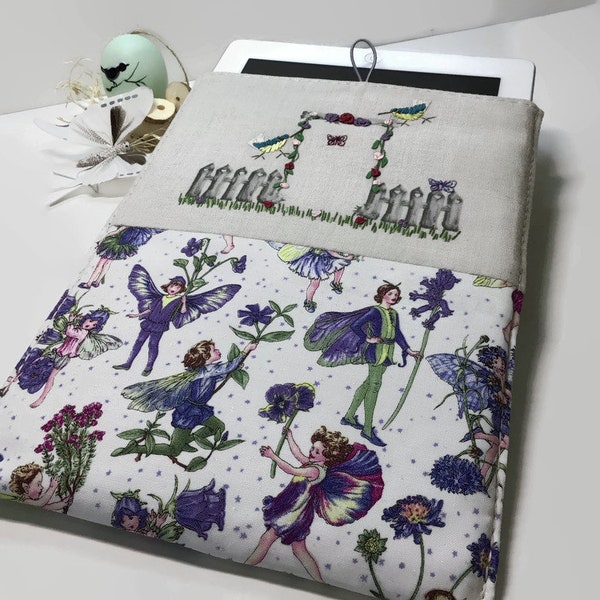 Housse ipad , protection liseuse, étui tissu fée, couvre tablette , étui personnalisable , idée cadeau, protège tablette brodé,