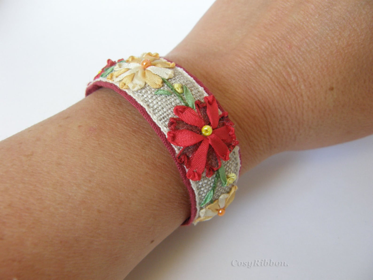 FREE SHIPPINGRed Floral Fabric Cuff BraceletGift for Her Etsy