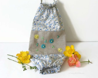 Blue and Yellow Plastic Bag Holder, Fabric Bags Dispenser, Bags Storage, Grocery Bags Holder, Embroidered Linen Bags Dispenser,