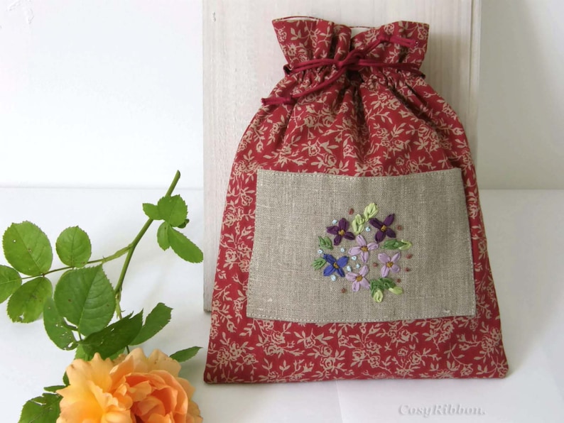 Linen and Cotton Pouch, travel drawstring bag, bag gor her, red flowers pouch, embroidered bag, keepsake jewelry bag, wedding favor pouch image 2