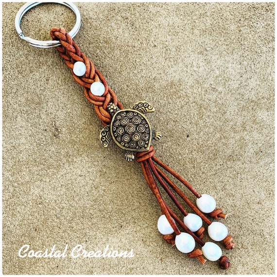 Bronze Turtle and Pearl Keyring