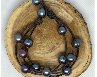 Triple Strand Peacock Pearl Bracelet