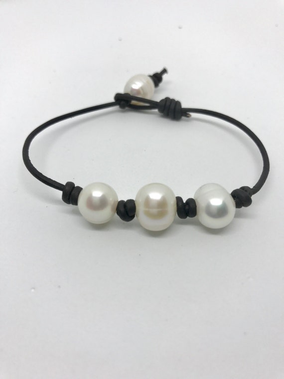 Three Pearl and Leather Bracelet #308