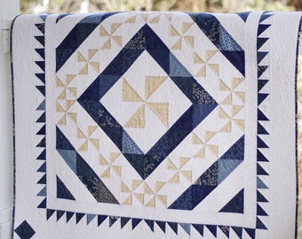 Pinwheel Quilt Patterns PDF Blue and White Quilt Pattern Table Runner Pattern Baby Quilt Scrappy Quilt Pattern for Fat Quarters