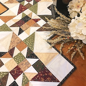 Quiltmuster PDF Tischläufer Muster Easy Quilt Patterns Scrappy Quiltmuster Herbst Tischläufer Muster und Bonus Gratis Kissenmuster
