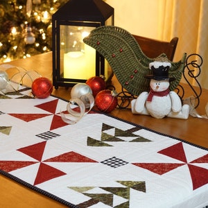 Christmas Quilt Patterns PDF Christmas Table Runner Patterns Easy Farmhouse Christmas Tree Pattern Scrappy Table Runner Quilting Pattern