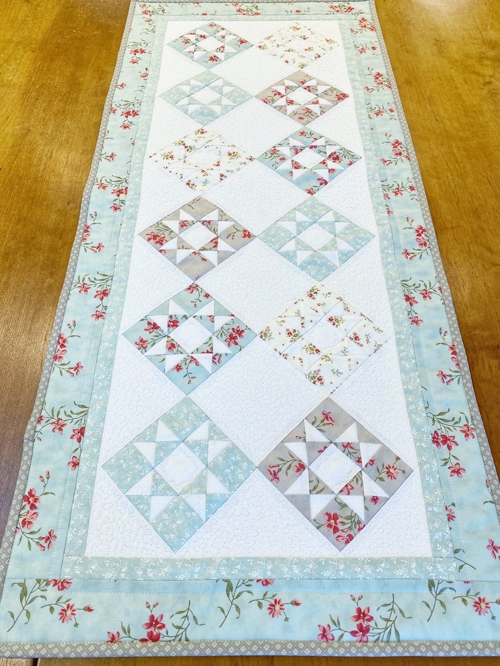 Table Runner Pattern Star Table Runner Patterns Easy Quilt Patterns PDF ...