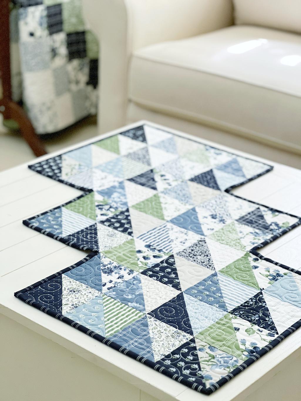 Table Runner Pattern for Charm Packs Quilting Pattern PDF Charming ...