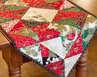 Table Runner Pattern for Charm Packs Quilt Pattern Table Runner Patterns Easy Quilt Pattern Scrappy Quilting Pattern Christmas