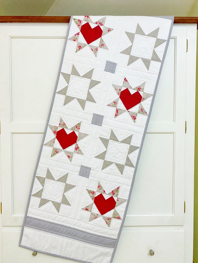 Table Runner Pattern Easy Quilt Patterns PDF Valentine Star and Heart Quilting Pattern /& BONUS Pillow Pattern Download