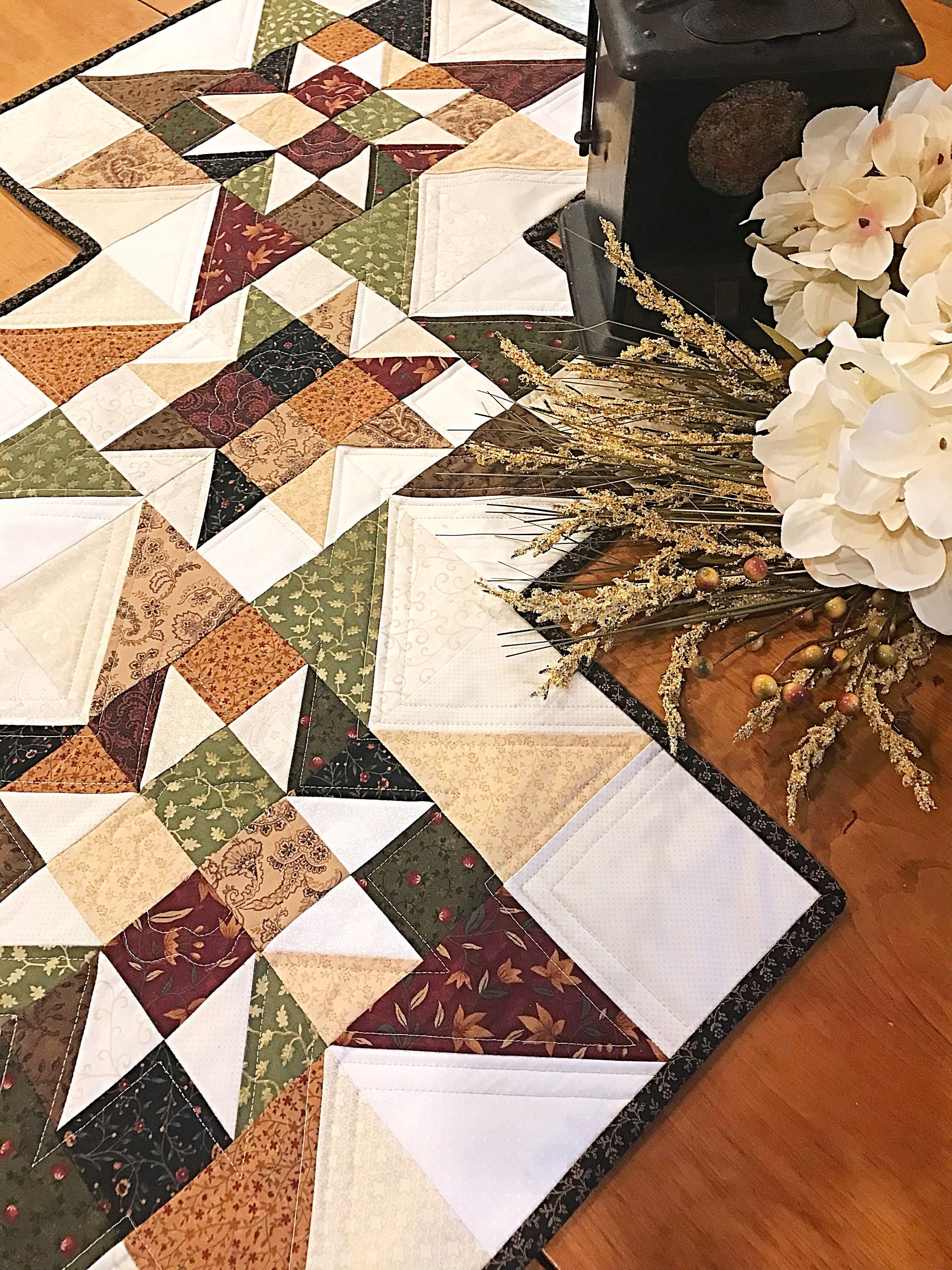 Quilt Patterns PDF Table Runner Pattern Easy Quilt Patterns Scrappy ...