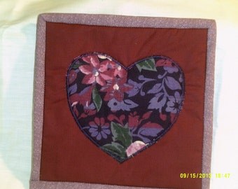 potholder/hot pad with heart applique
