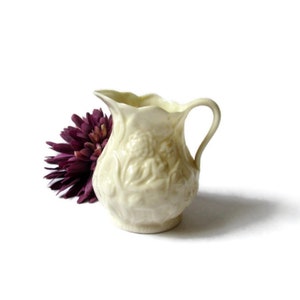 Belleek Lustre Ware &quot;Lotus&quot; Creamer; 1946-1955