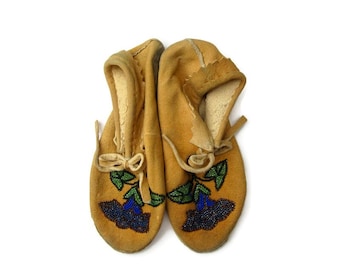 Authentic Brain Tanned Leather Hand Beaded Ankle Height Soft Soled Woodland Mocassins; Indian Mocassins, Native American Mocassins