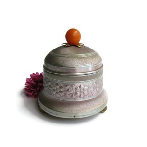 Cody Musical Creations Music/Powder Box; Cody Music Box, Cody Powder Box, Antique Powder Box, Antique Music Box, Antique Vanity Box