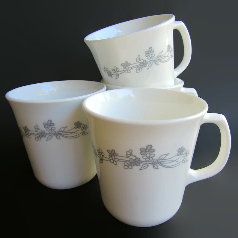 CorningWare Corelle Mugs