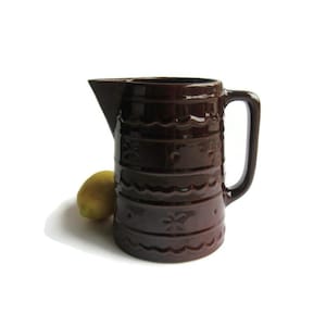 Marcrest Colorado Brown Daisy And Dot Jumbo 64 oz. Pitcher; Marcrest Pitcher, Daisy And Dot Pitcher, Farmhouse Pitcher, Stoneware Pitcher