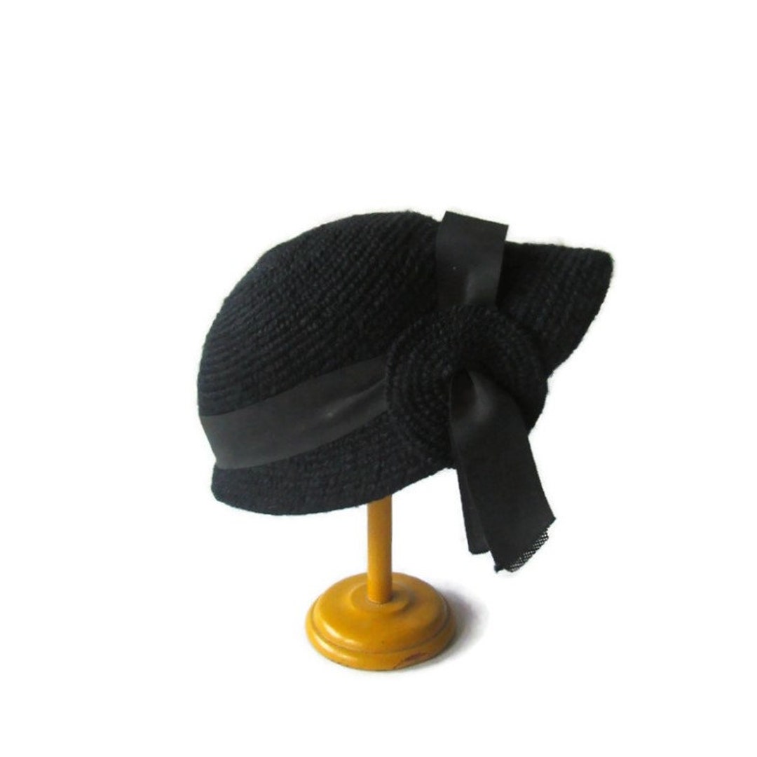 Everitt needlepoint Original Cloche Hat Everitt Hat, Cloche Hat