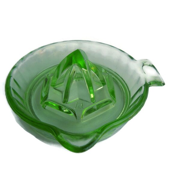 レ*)様 ディプレッションガラス ジュース絞り器　グリーン 希少 Hazel Atlas Green Depression Glass Citrus Juicer Reamer - Etsy